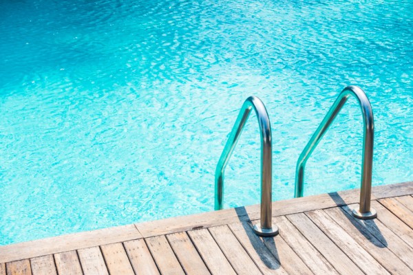 Gabionen-pool-verkleiden_600x600